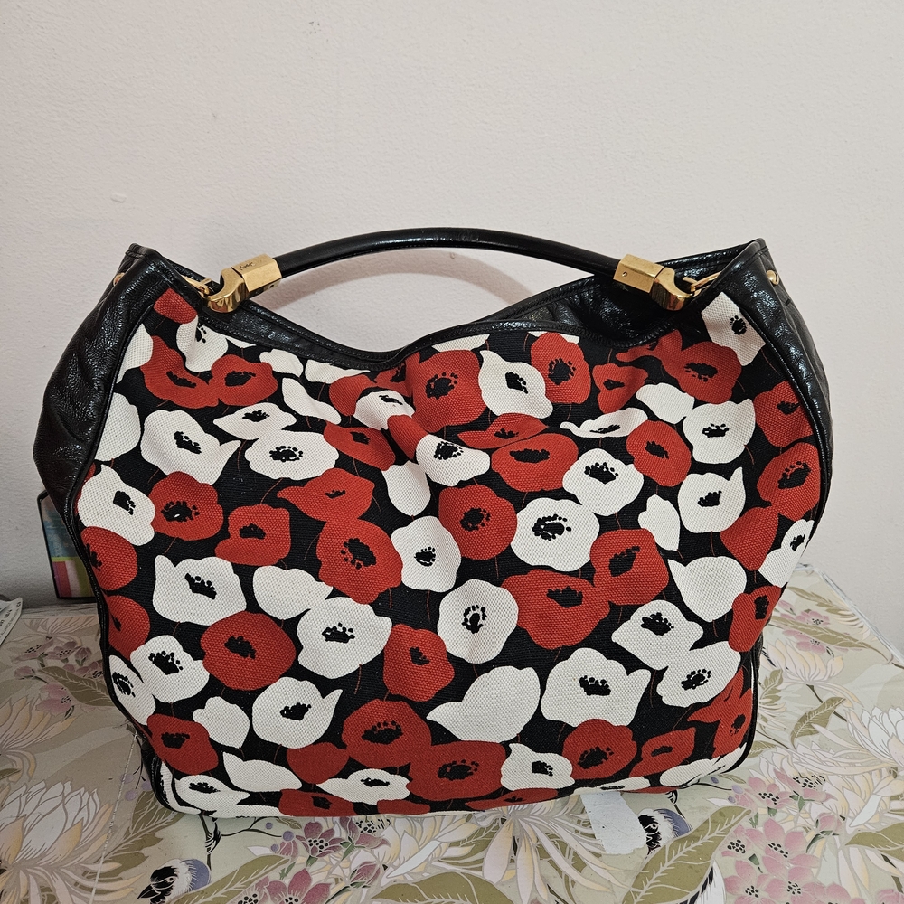 Yves Saint Laurent Poppy Roady Hobo Bag - Picture 5 of 9